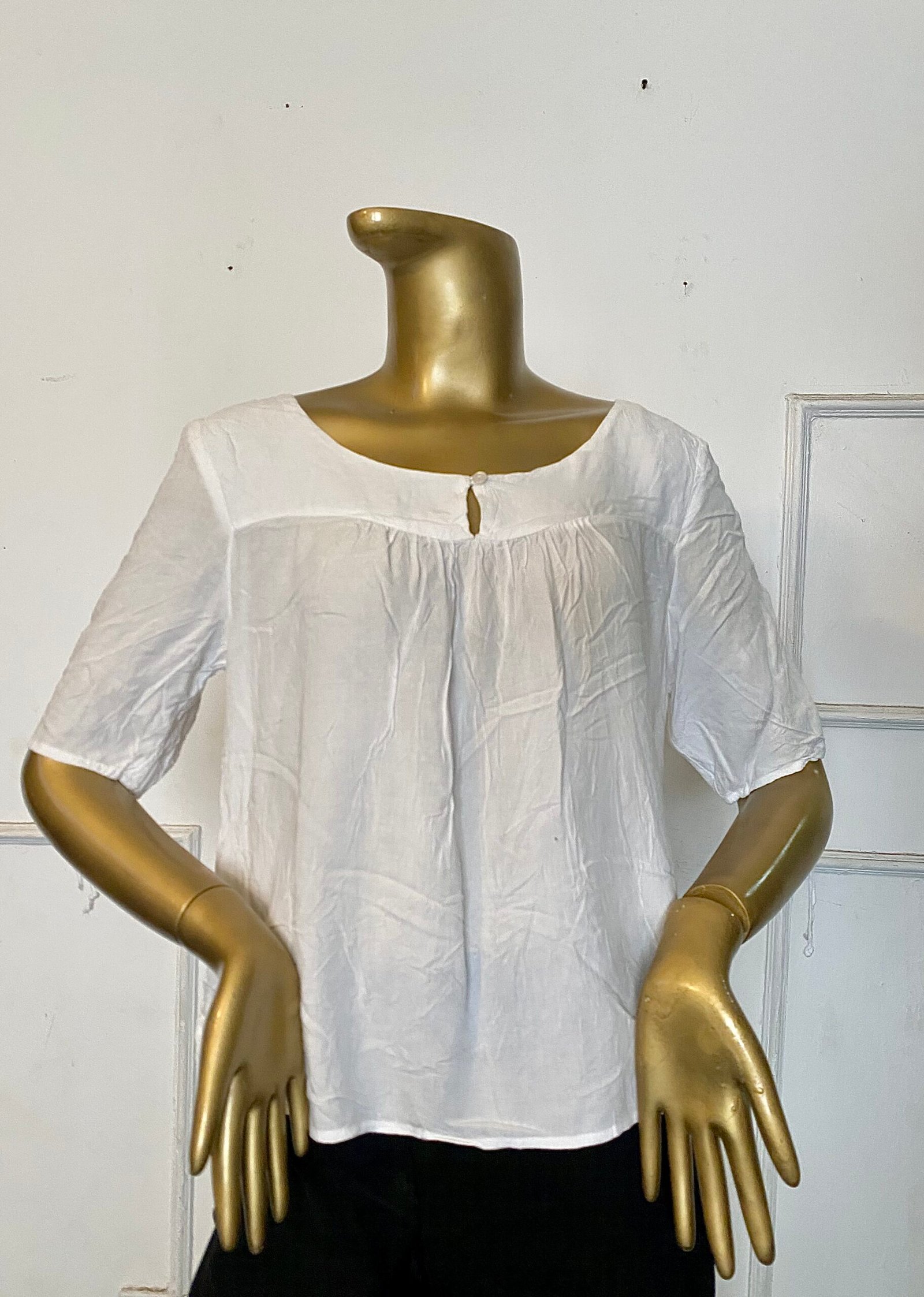 IMG_0053 Light White Top - Image 1