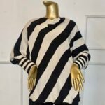 Black / Cream Top