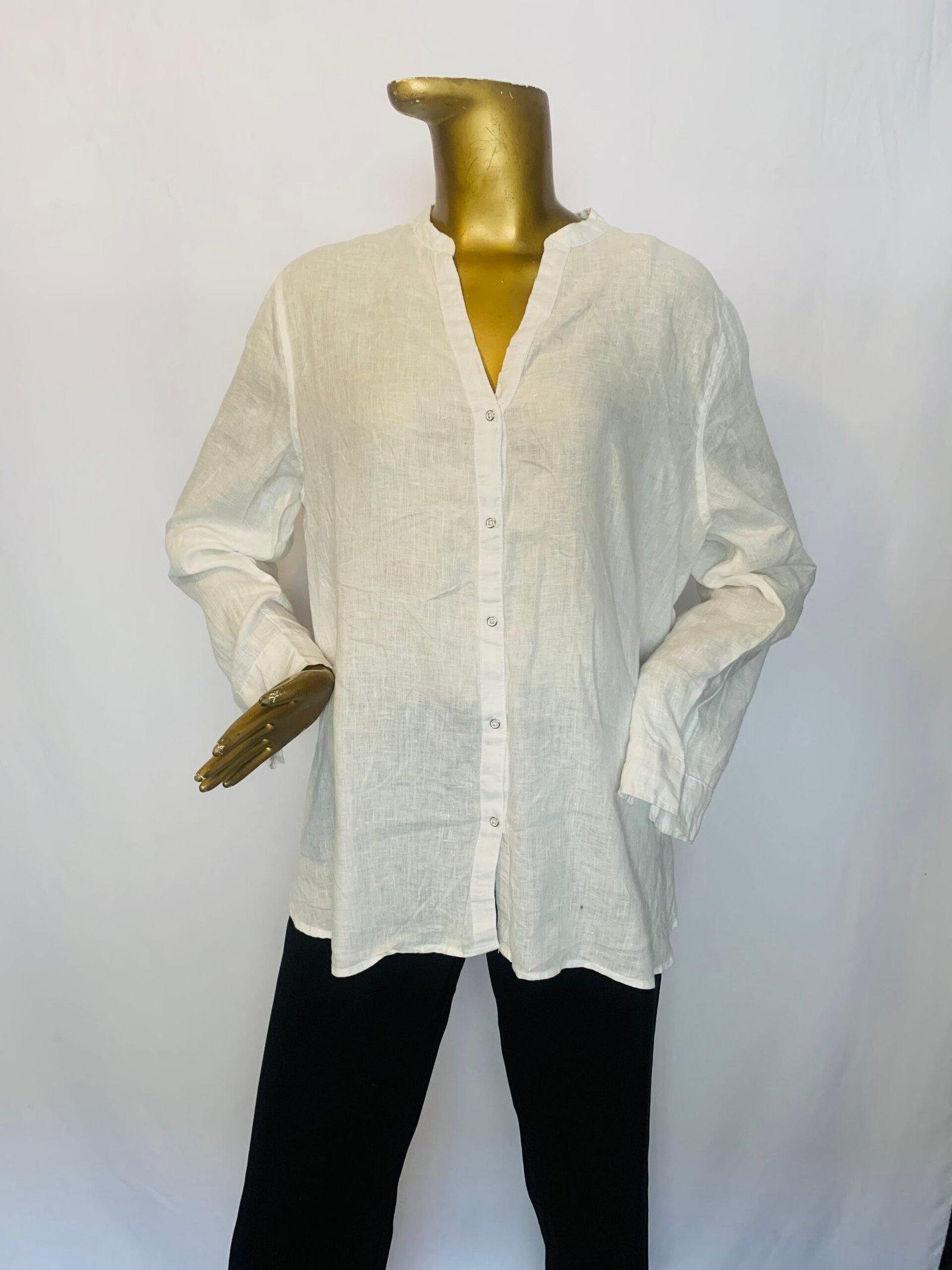IMG_8095 White Plain Top {Size | 16} - Image 1